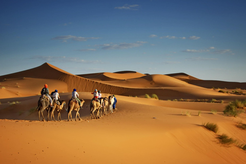 Von Agadir: Private 4-Tages-Tour nach Marrakesch über die Merzouga-Wüste