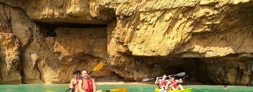 Jávea : Excursion en kayak de la plage de la Granadella aux grottes marines