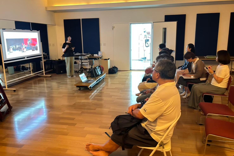 Osaka: Japanese Drum Taiko Workshop