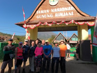 2 days or 3 days Trekking to summit sharing Group - Housity