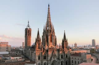 Private Tour durch die Kathedrale von Barcelona mit Zugang zur Dachterrasse