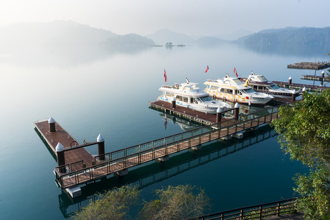 Visite privée de 4 jours : Taipei, Jiufen, lac Sun Moon et Taichung