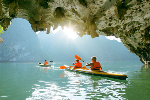 Hanoi: 3-Day UNESCO Luxury Ha Long/Lan Ha & Hanoi City Tour 3D2N Standard 3-Star Overnight Cruise & Ha Noi City