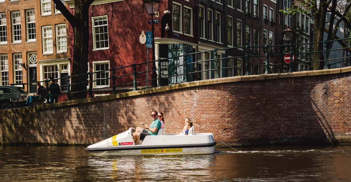 Afbeelding 5 van Amsterdam: bepaal je eigen route over de grachten met een waterfiets