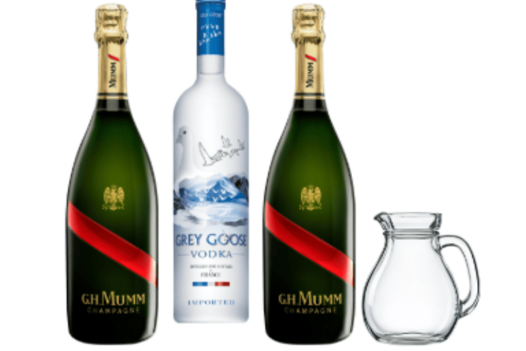 Tokyo Shinjuku: biglietto per il nightclub WARP e VIP (per stranieri)Pacchetto VIP Grand Cordon Duo