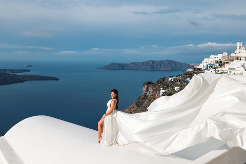 Flying dress Photoshoot in Santorini with Hotel Pickup