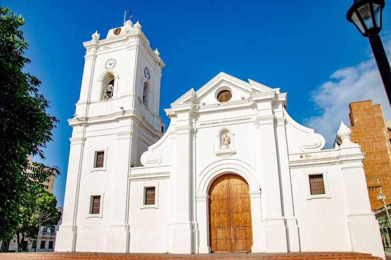 Santa Marta: Historic Churches Tour with Hotel Pickup