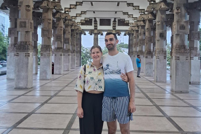 Colombo : Visite de la ville en Tuk Tuk le matin ou le soir et ramassage libre