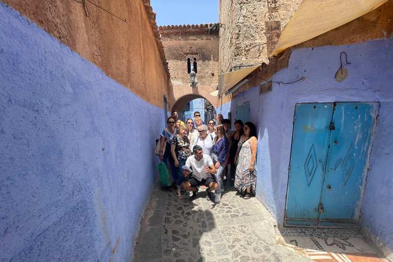 Von Tanger aus: Private Tagestour in die blaue StadtPrivater Tagesausflug in die blaue Stadt