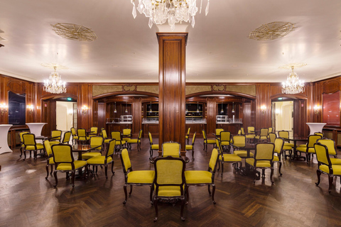 Berlin: Staatsoper Unter den Linden Opera Ticket Symphoniekonzert - Category 2 Seating