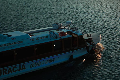 Gdańsk: River Cruise on Motlawa with Meal and Drink Romantic Cruise