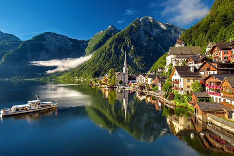 From Salzburg: Private Day Trip to Hallstatt with St. Gilgen