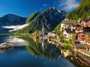 From Salzburg: Private Day Trip to Hallstatt with St. Gilgen