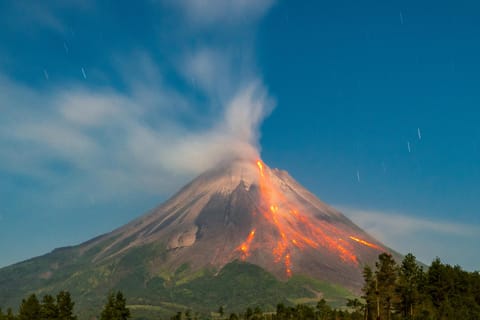 Merapi Volcano Lava Flow Night Tour with Transfers - Image 2