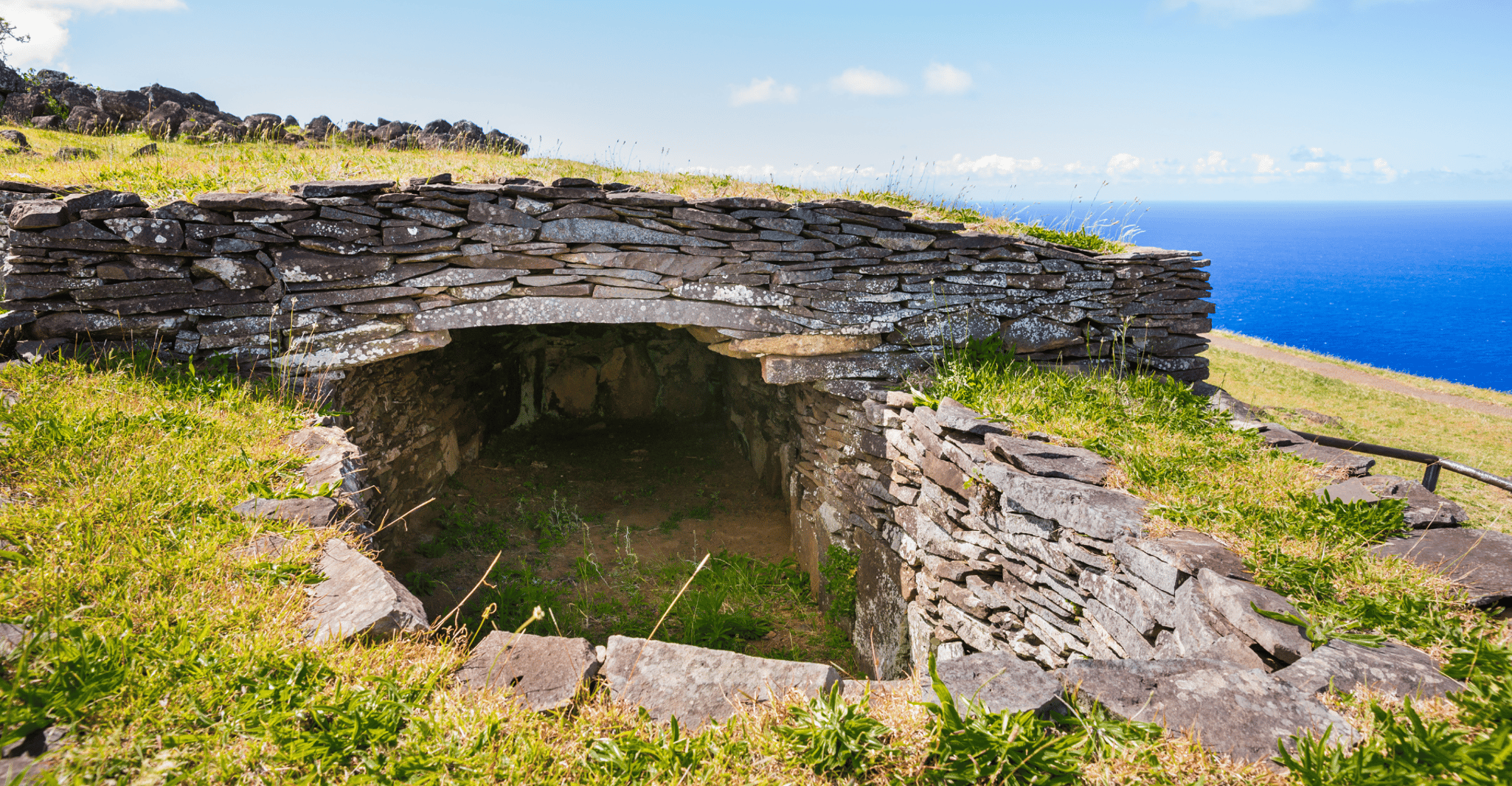 Orongo, The mythical city of kings - Housity