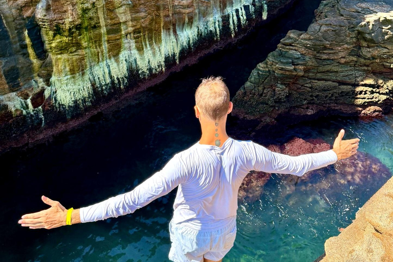 Exclusive Experience in Rio's Secret Paradise with Turtles and Stand-Up Paddleboarding