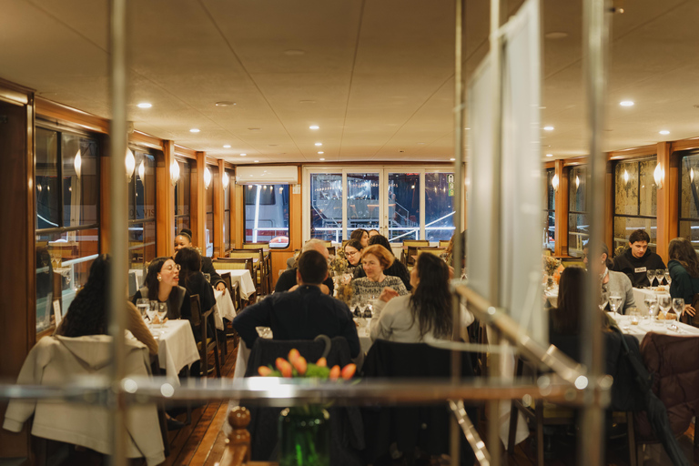 Lisbon: Tagus River Dinner Cruise with Live Jazz
