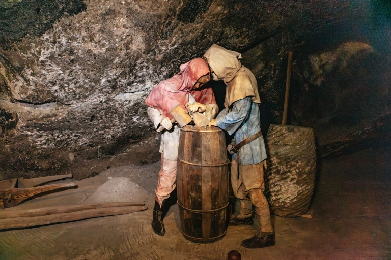 Mine de sel de Wieliczka : visite guidéeVisite en anglais avec transport depuis Cracovie