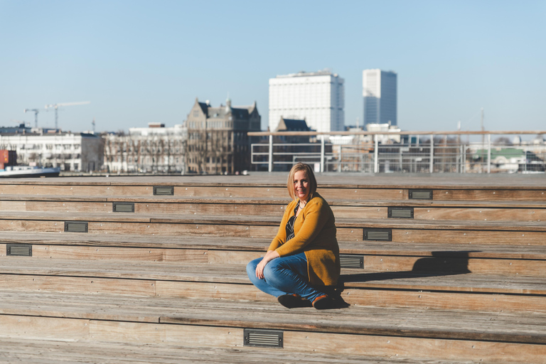 Rotterdam: Private Photoshoot with a Local Photographer
