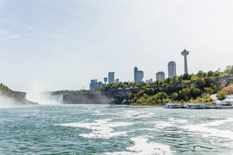 Z Nowego Jorku: 1-dniowa wycieczka nad wodospad NiagaraWycieczka prywatna dla maks. 4 osób.