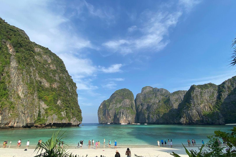 Koh Phi Phi: Longtailbåt till Maya Bay och Pileh LagoonFrån Phi Phi : 5 öar Longtail båttur med snorkling