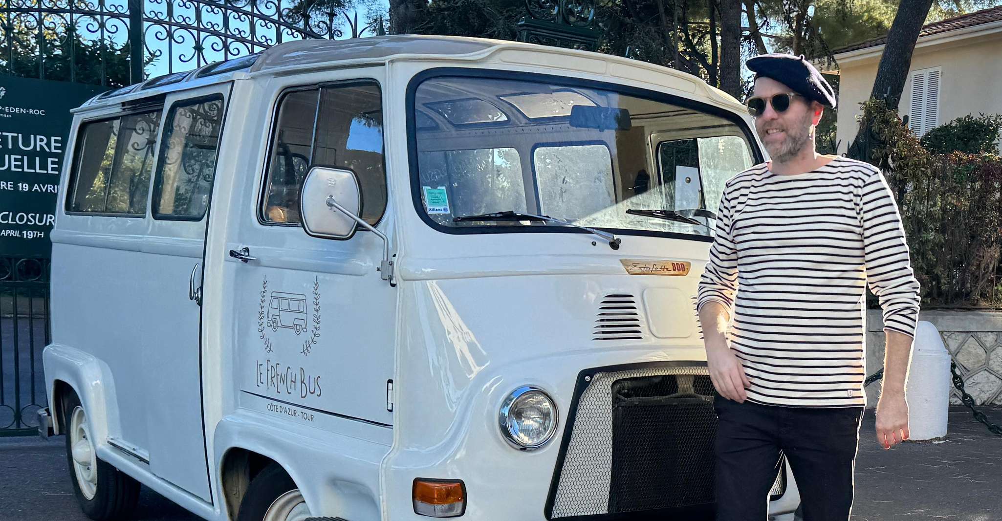 Cannes "Boho 2 heures Tour" avec un bus français vintage - Hizvo