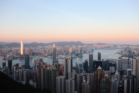 Hong Kong: (New) City Highlights Guided Tour w/Entry & Lunch