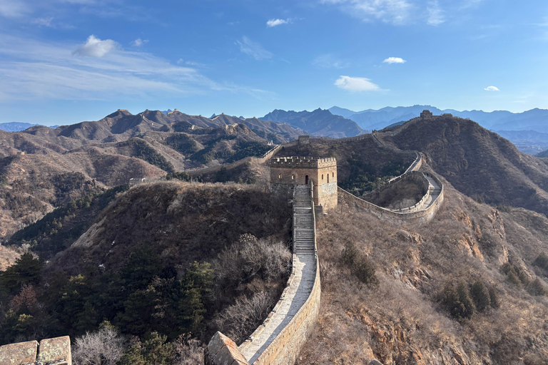 Beijing: Jinshanling Great Wall Private Tour with Lunch Bus to Jinshanling Great wall Hiking tour from Beijing