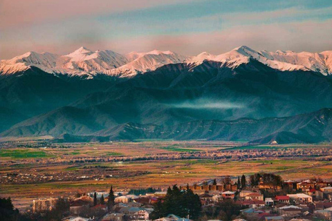 Tbilisi: Kakheti Wine Tour, Sighnaghi & Monasteries