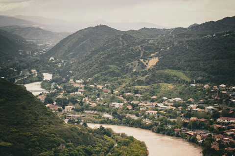 Tiflis: Mtskheta, Jvari, Gori , Uplistsikhe Excursión de un día