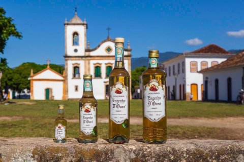 Aventure en Jeep à Paraty : sentier écologique, distillerie et baignade dans la rivièreAventure en Jeep à Paraty : parcours écologique, distillerie et baignade dans la rivièr