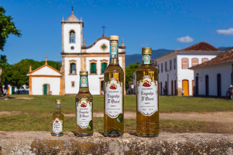 Aventure en Jeep à Paraty : sentier écologique, distillerie et baignade dans la rivièreAventure en Jeep à Paraty : parcours écologique, distillerie et baignade dans la rivièr