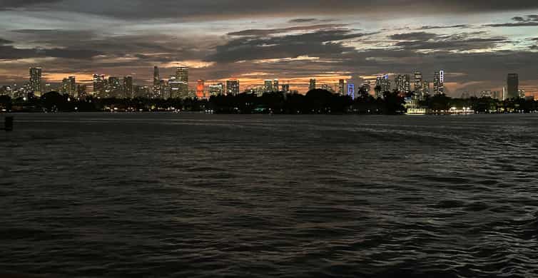 Miami: Skyline Sightseeing Cruise Millionaire Homes & River photo 3
