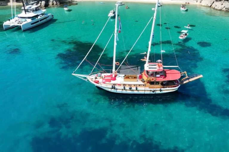 Athens Riviera:Premium Morning Cruise with Onboard Greek BBQ