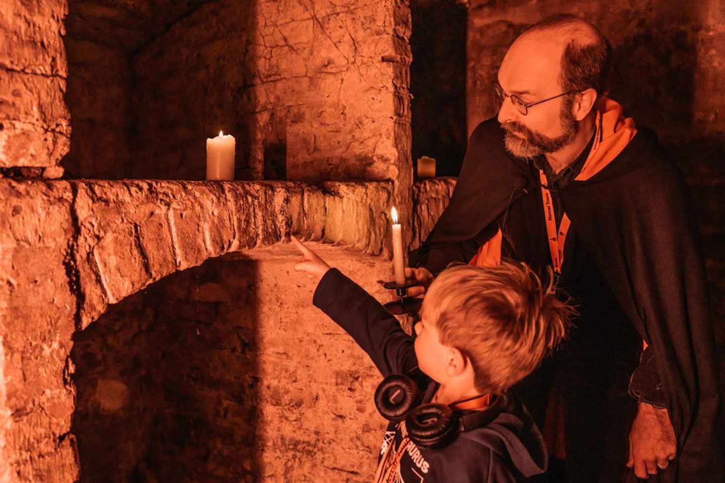 Édimbourg : Visite en Petit Groupe des Histoires Sombres pour Enfants Sous Terre