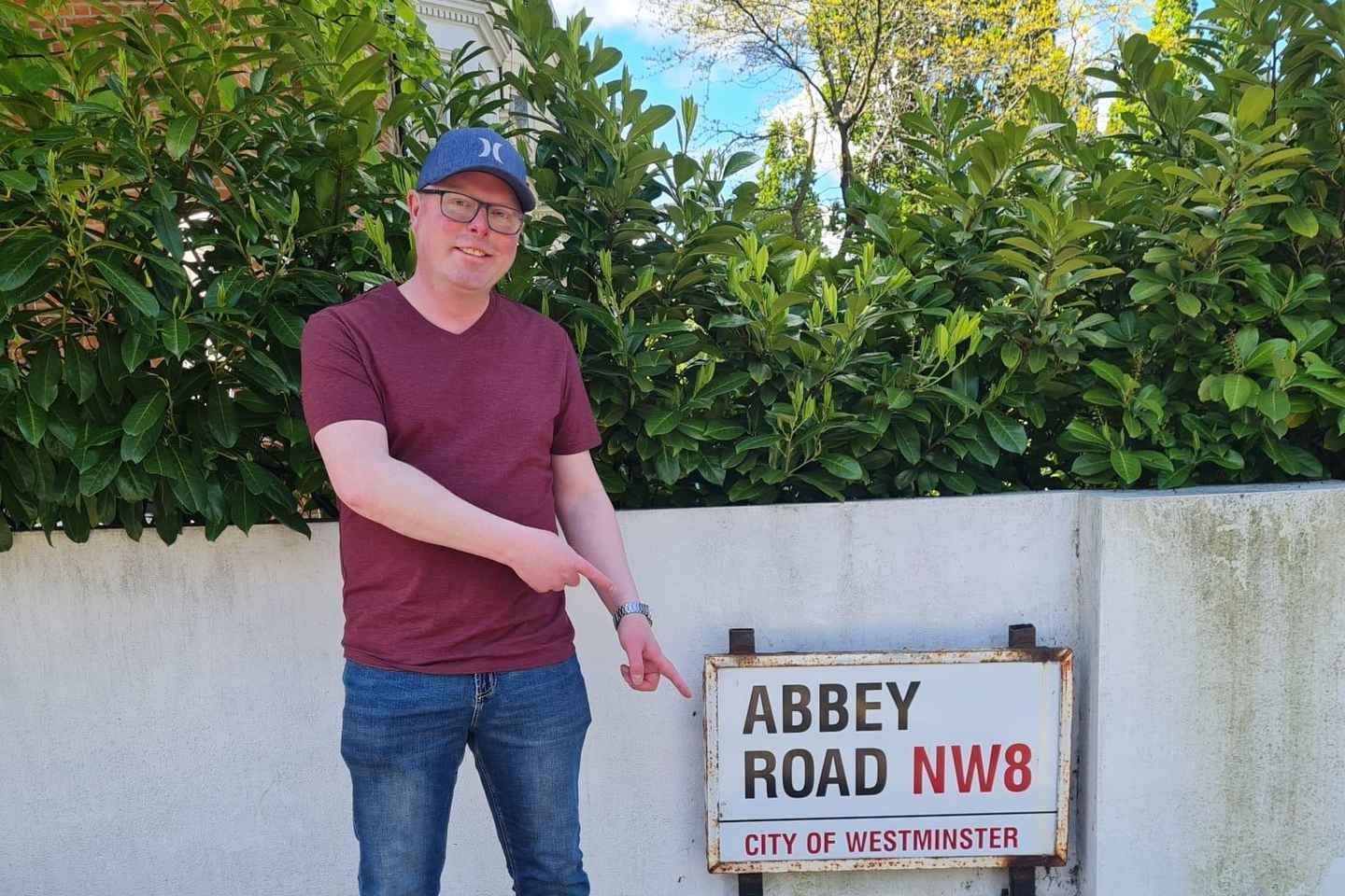 London: Rock N Roll Beatles Private Black Cab Tour