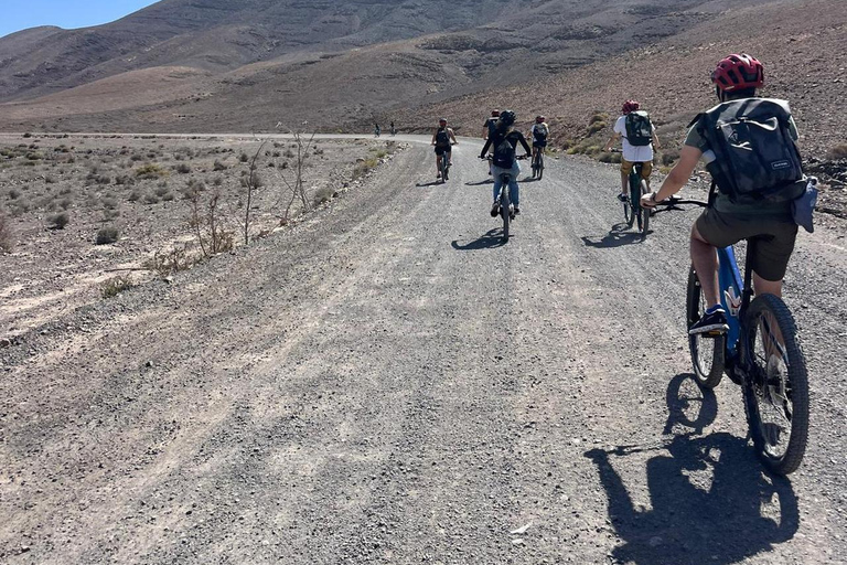 La Pared: Coast2Coast E-Bike Adventure La Pared: Coast2Coast E-Bike adventure