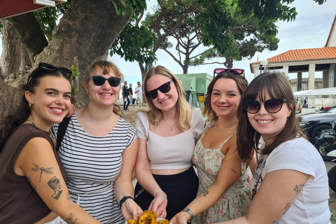 Lisbona: Tour Tuk-Tuk in francese o tedesco con vera guida localeTour di 2 ore: Centro storico di Lisbona e centro città