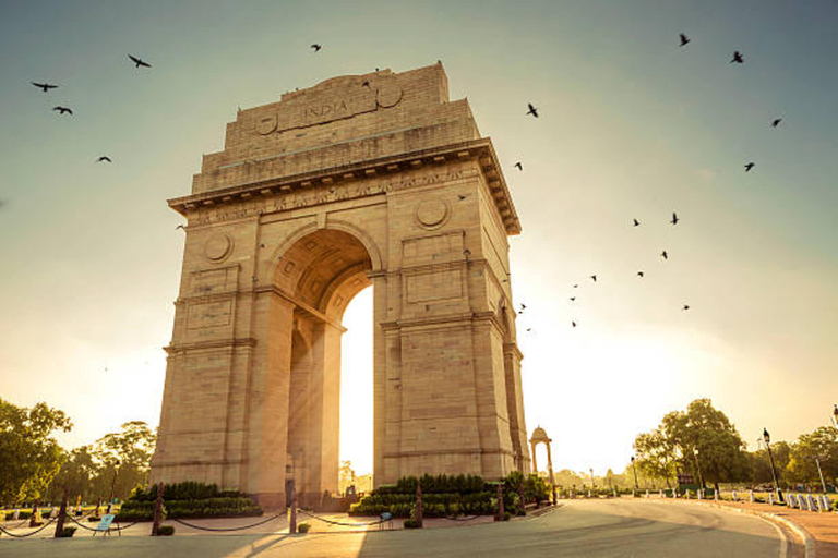 Excursão particular de 1 dia ou de meio dia pela cidade de Nova Délhi e pela cidade antigaTour guiado na cidade de Old Delhi, com tudo incluído, de carro