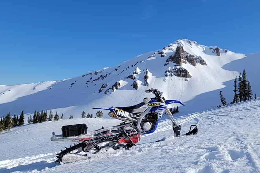 Island Park: Geführtes Schneemobil-Abenteuer. Foto: GetYourGuide