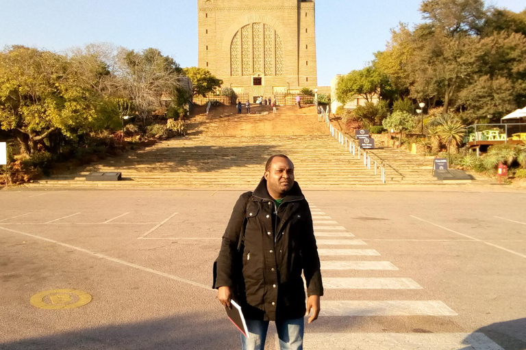 Johannesburgo: tour guiado por Pretoria con recogida en el hotel