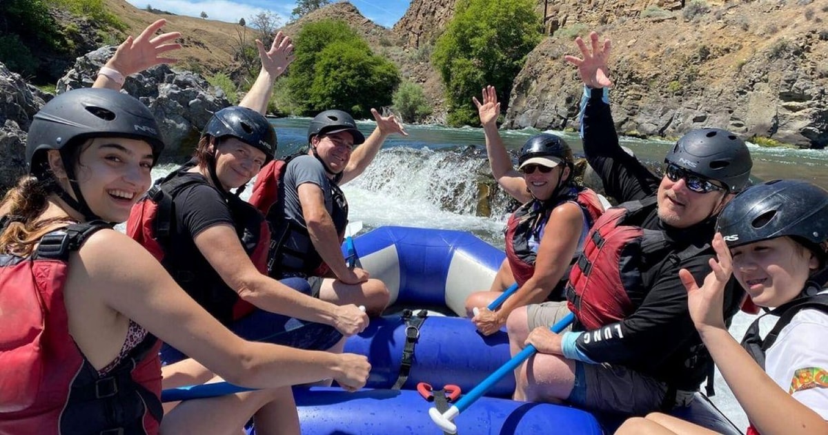 Applegate Rafting Oregon Bend, Oregon: Lower Deschutes River Rafting Tour with Lunch | GetYourGuide