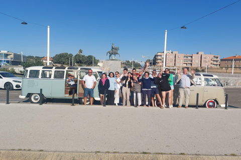 Porto: Private Sightseeing Tour by VW Kombi (2–8 People) Porto: Exclusive Sightseeing Tour- VW Kombi (2 to 8 people)