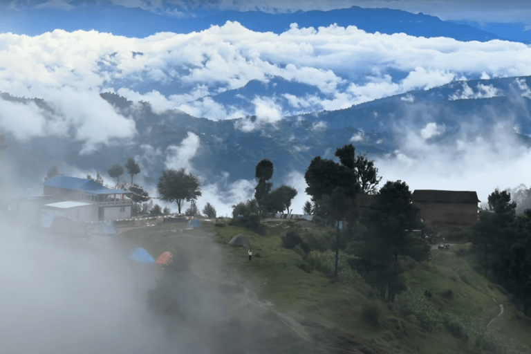 Kathmandu: Passeio de motocicleta até a cachoeira Tindhare