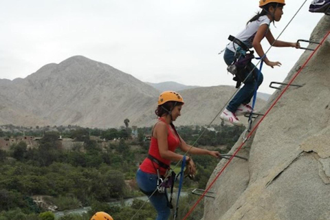 Lima: Lunuhuaná Extremo All In +Cerro Azul +Rafting +Cuatrimoto +Canopy