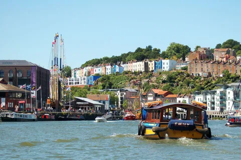 From London: Bristol Rail Tickets with Bristol Ferry Tour