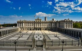 Madrid: Royal Palace Guided Tour with Entry Ticket