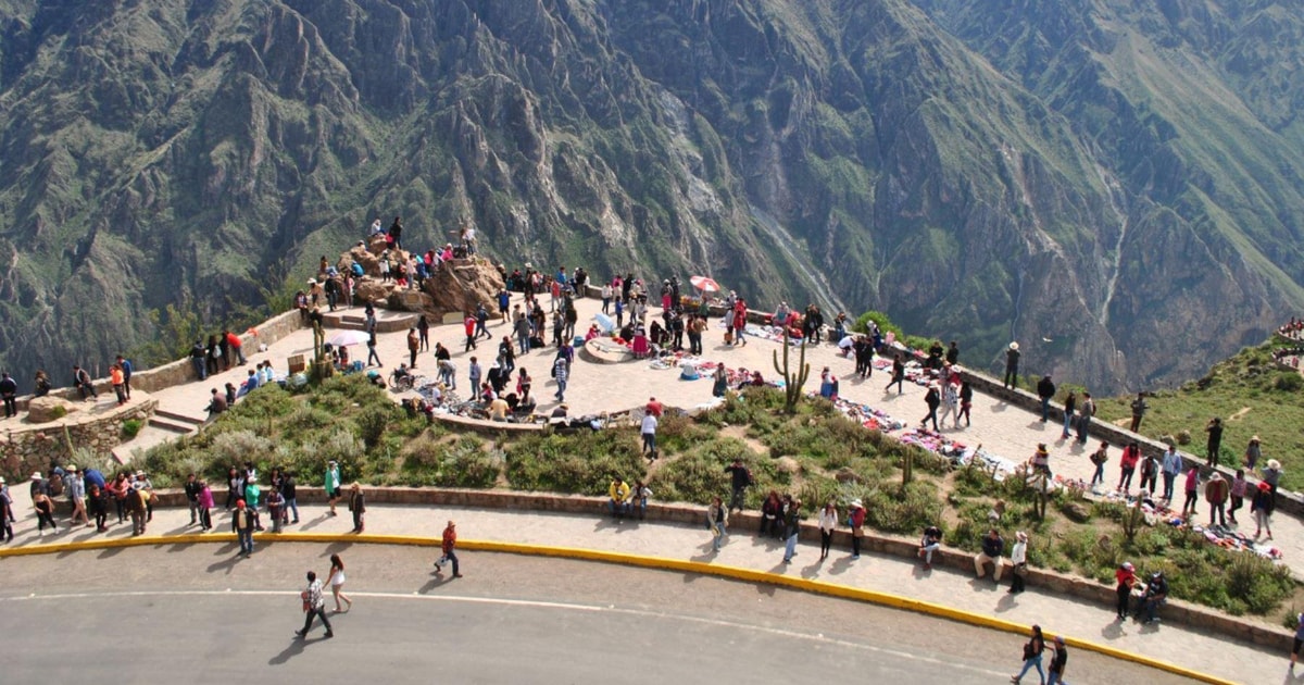 Escursione Di Un Giorno Al Canyon Del Colca Trasferimento A Puno Con