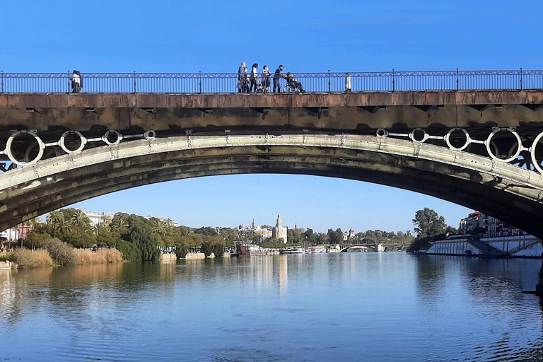 Sevilla: Restaurant boottocht op de Guadalquivir rivier met lunch/diner