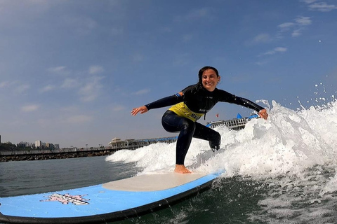 Lima: Surf Lesson at Playa Makaha in Miraflores Lima: Group Surf Lesson at Playa Makaha in Miraflores